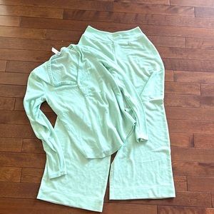 Athleta pajama set
